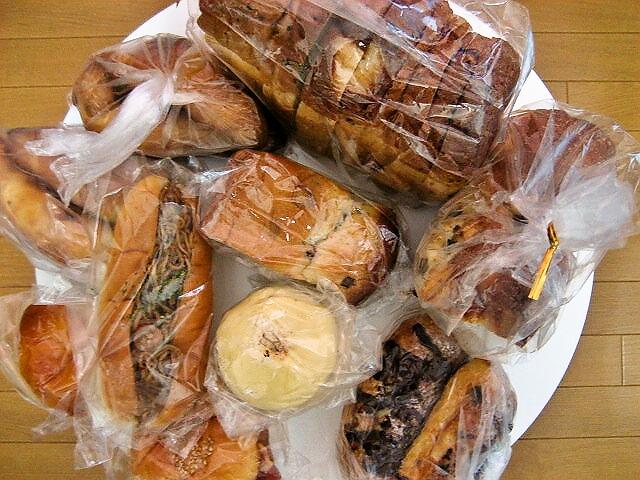 ���ꂪ�䂪�Ƃł�2�l���B