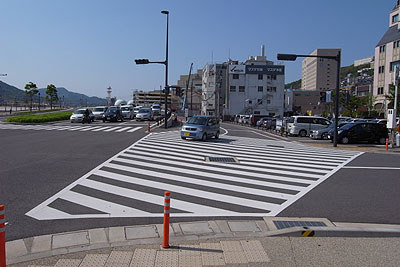 縦縞の横断歩道があった 縦縞の横断歩道があった