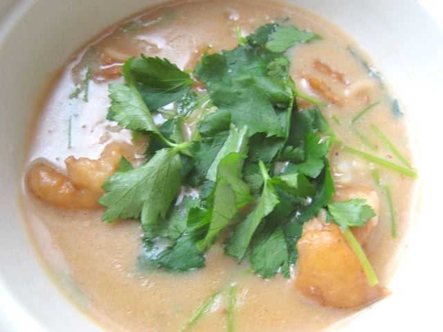 �o�^�[�����̌{����