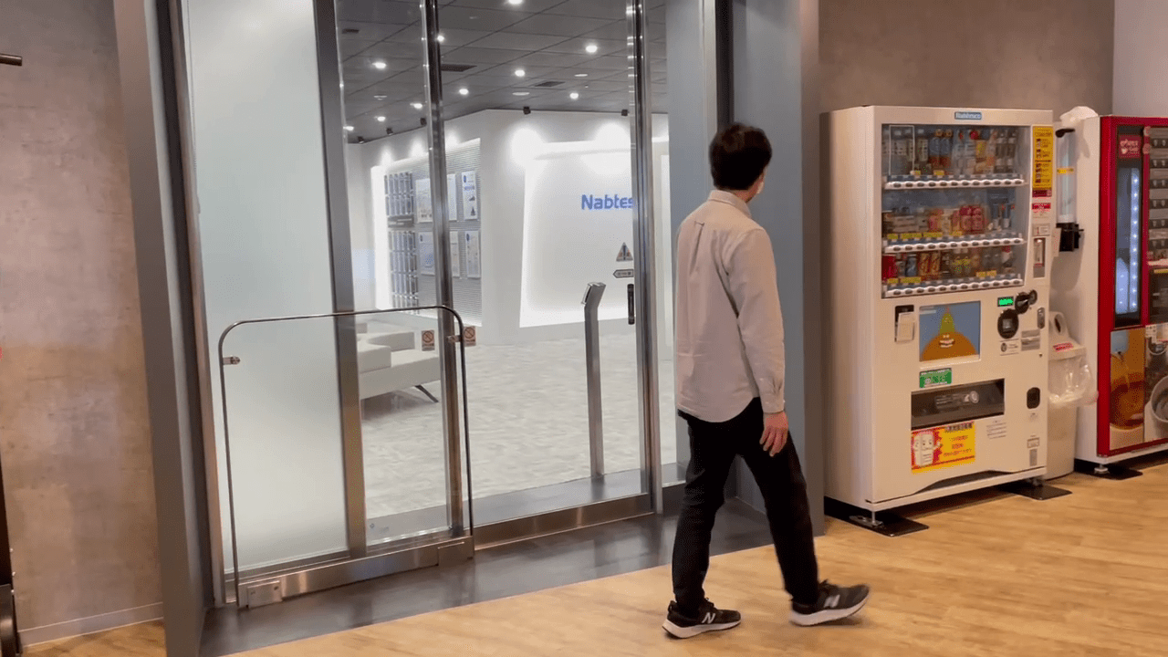 Automatic_door_114.png