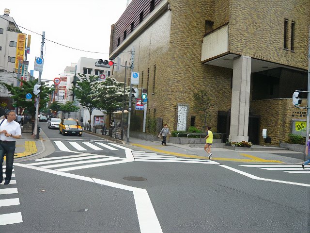 iidabashi2_photos_v2_x2.jpg