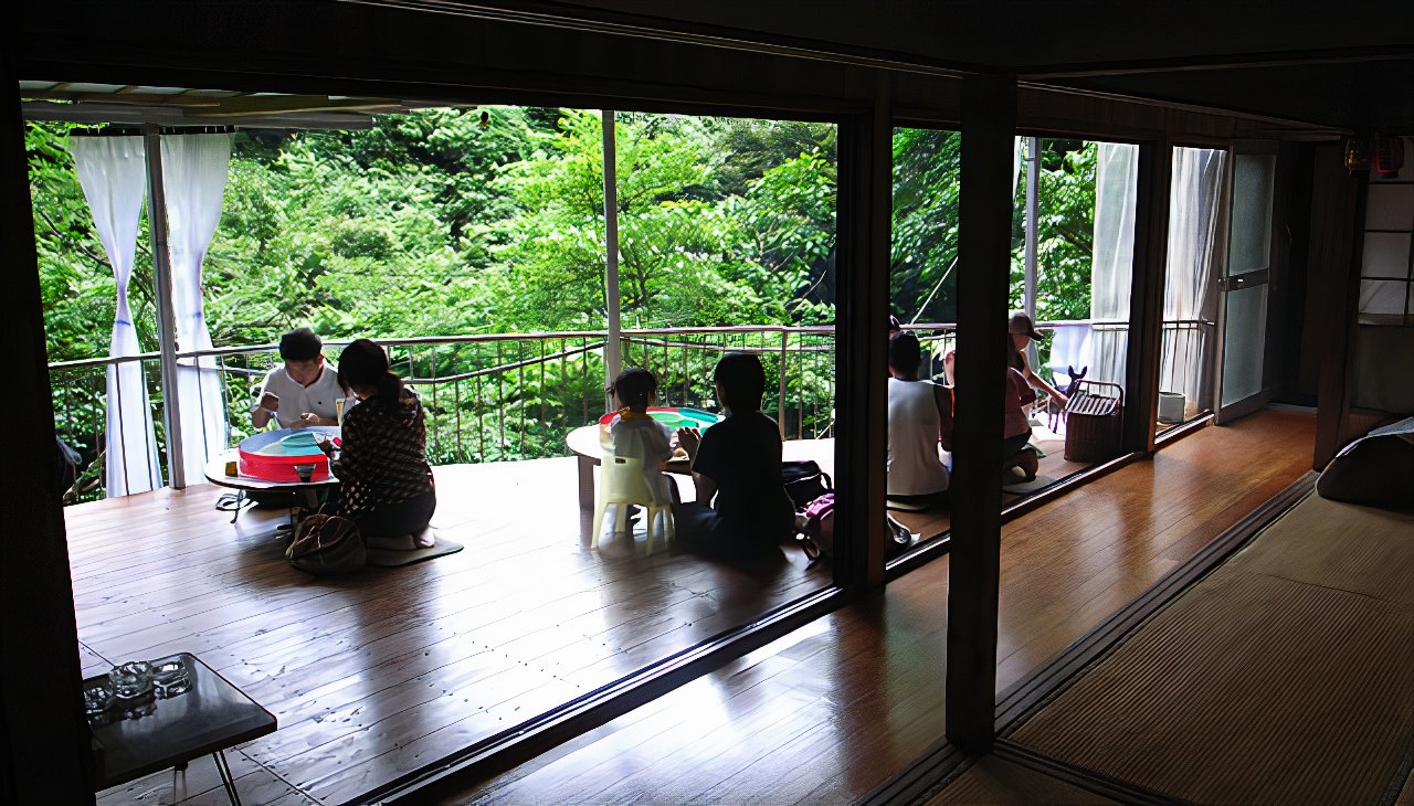 2_view_photos_v2_x2.jpg