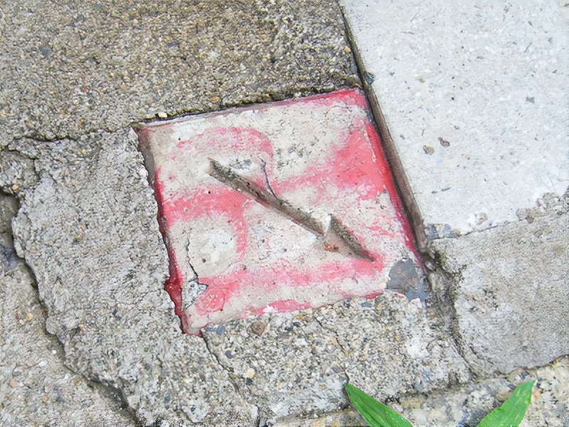 third6_photos_v2_x2.jpg