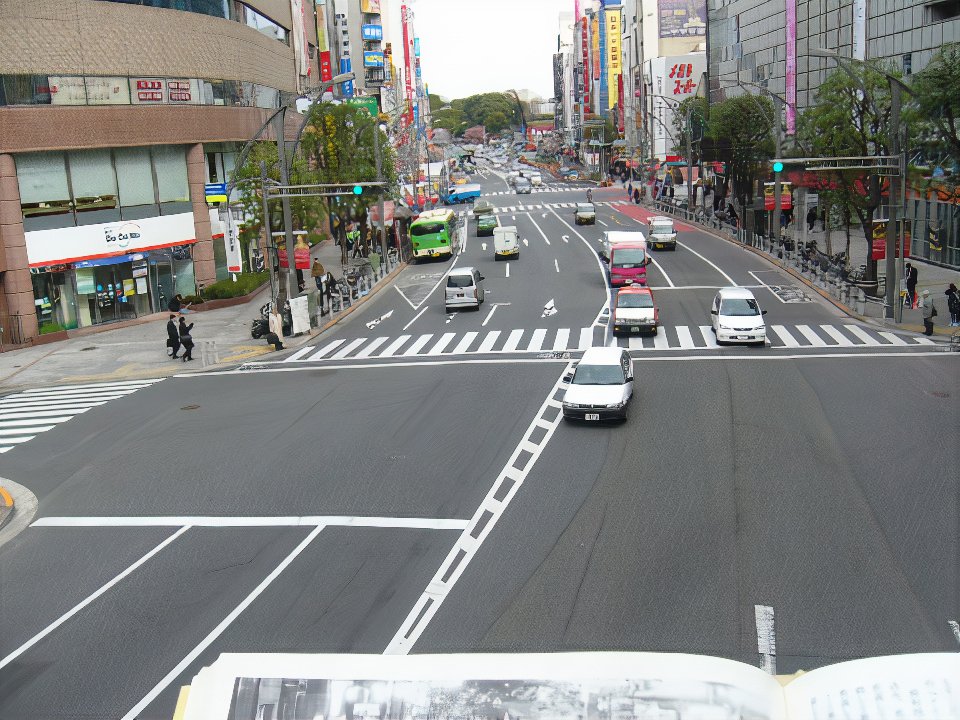 ueno2_photos_v2_x2.jpg