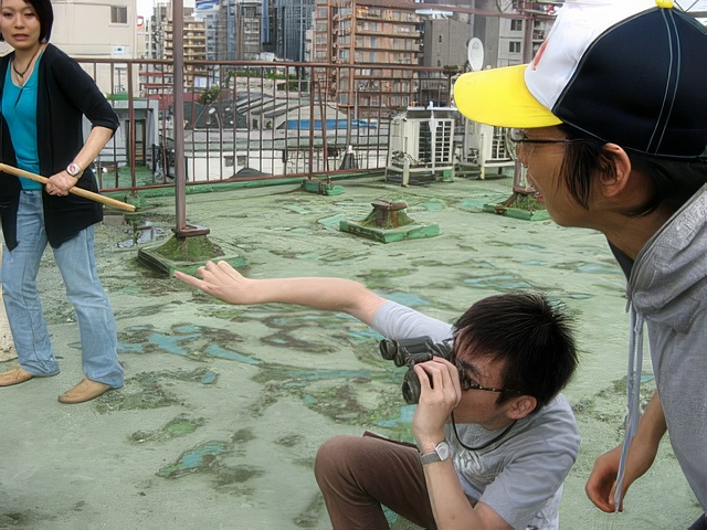 ufo012-topaz-standard v2-2x-faceai.jpg