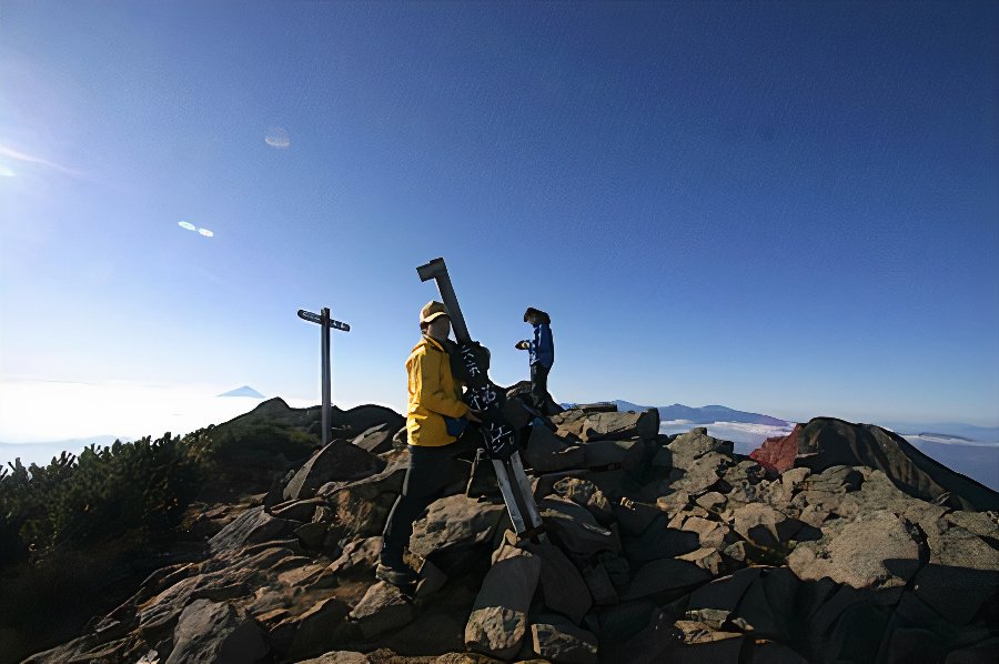 summit_IMG_2493_photos_v2_x2.jpg