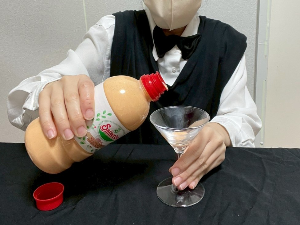 r.jpg