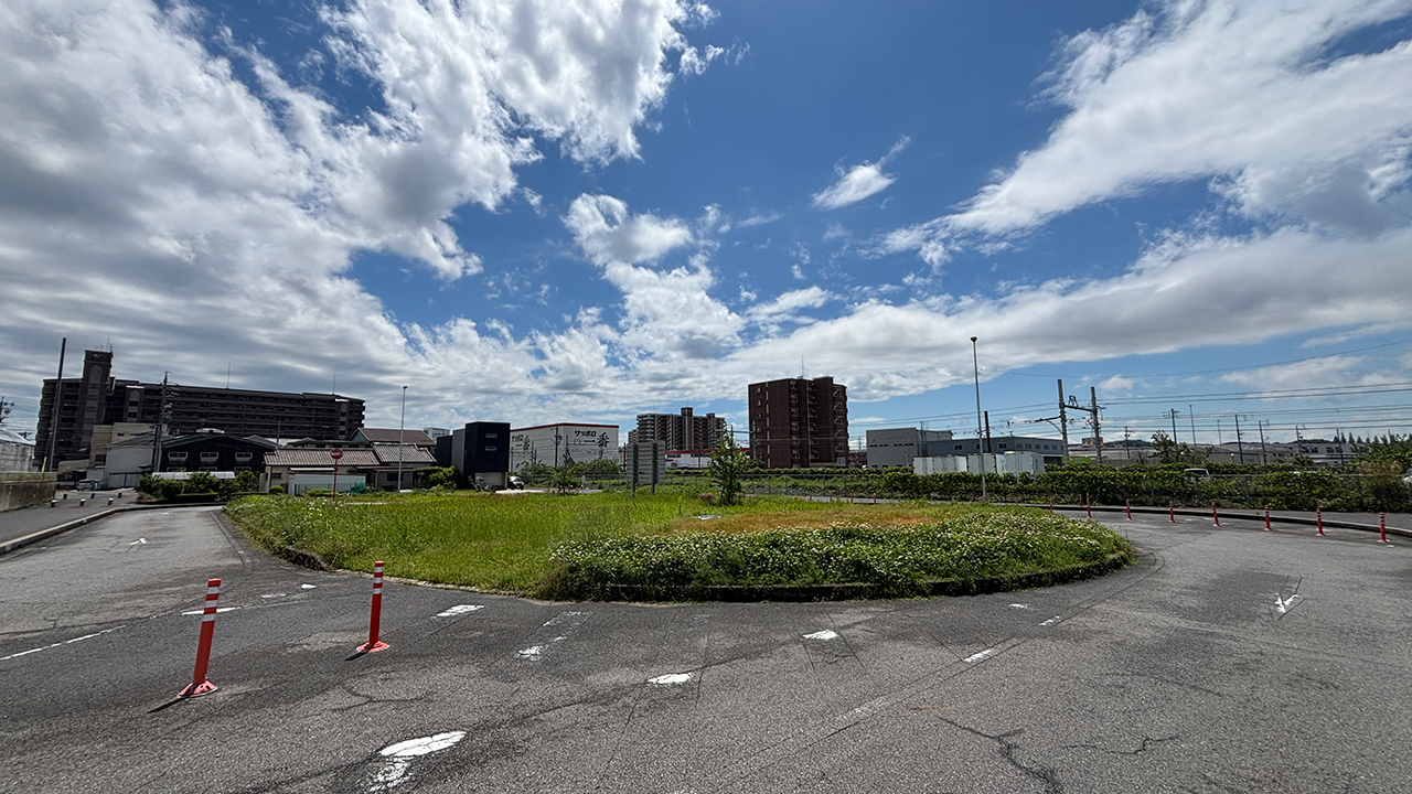 駅ができるはずだった場所にロータリーだけがある　愛知県大府市