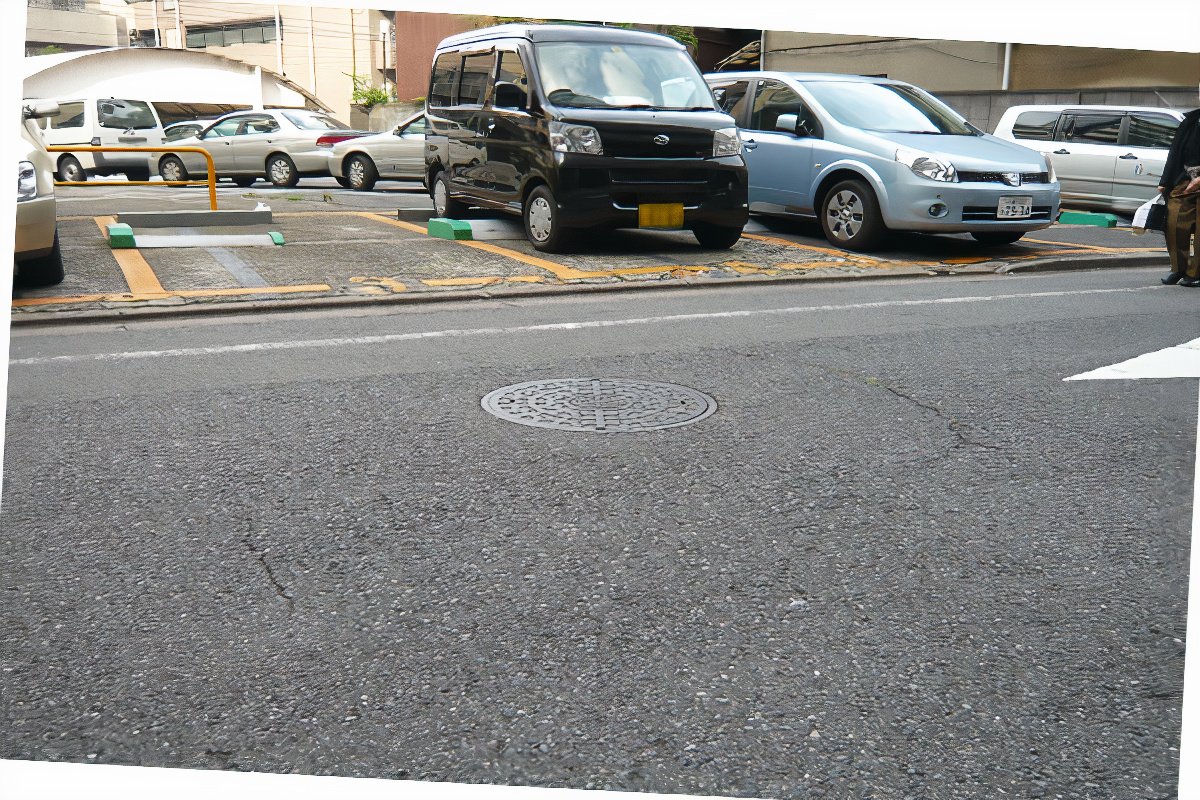 manhole10_photos_v2_x2.jpg