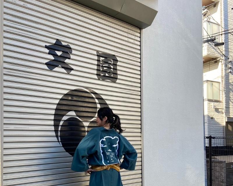 image2.jpg