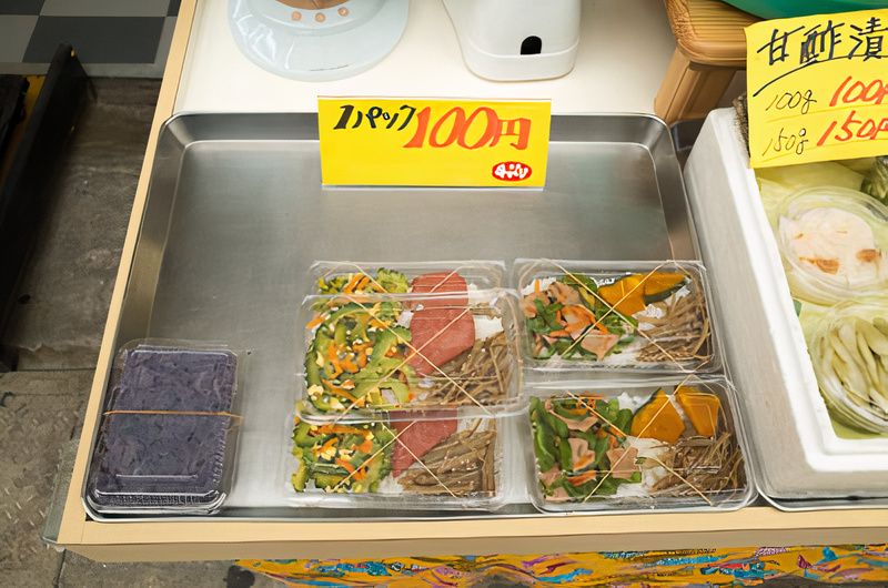 100yenbento_05_auto_x2.jpg