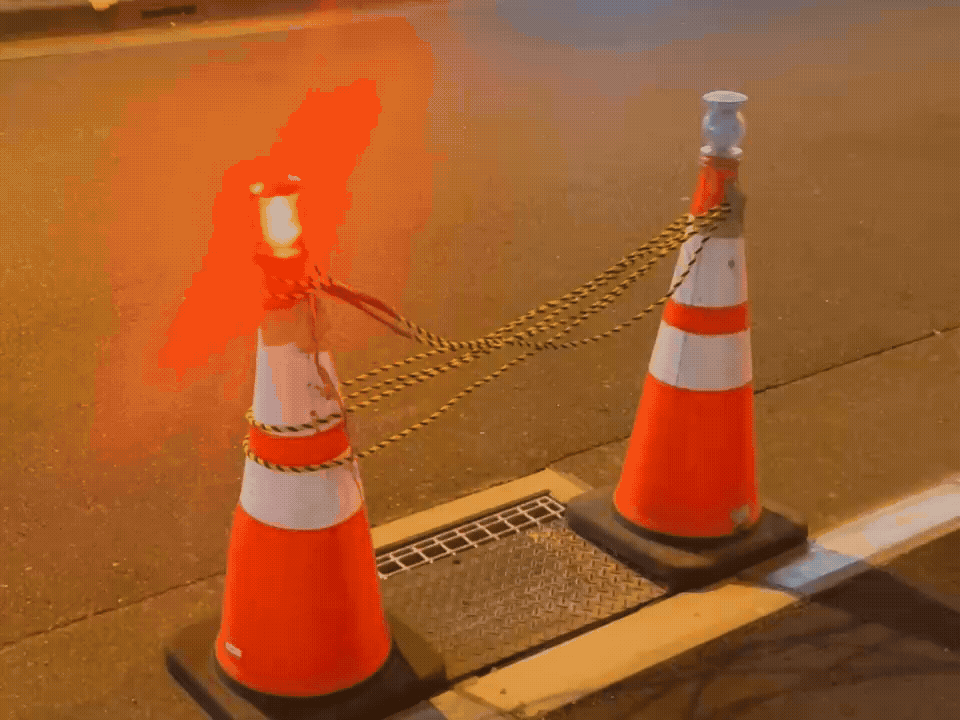 799299560.484075.gif