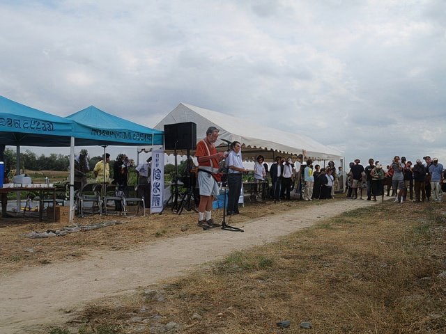 P9055611-topaz-standard v2-640w.jpg