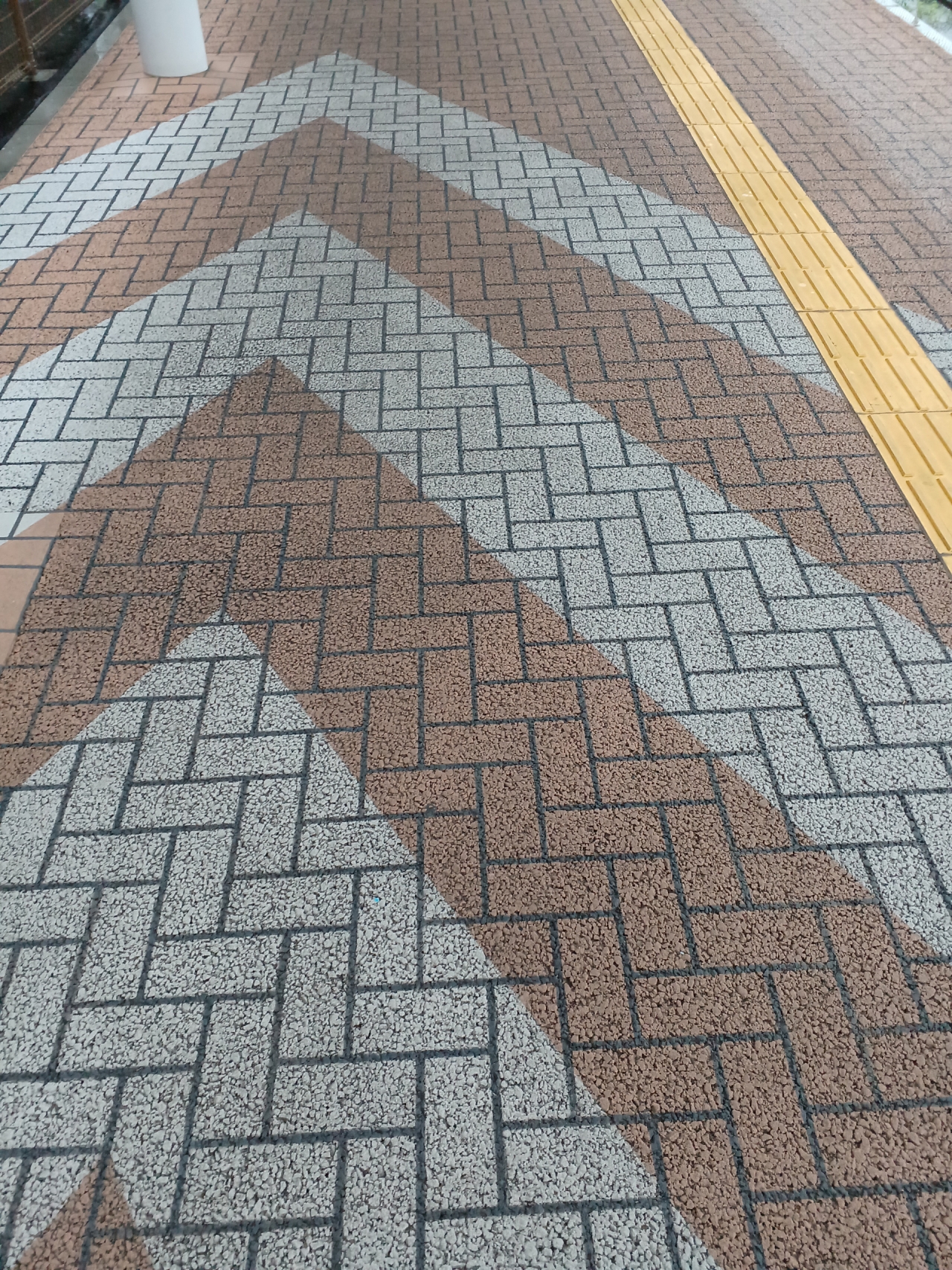 00002_01.jpg