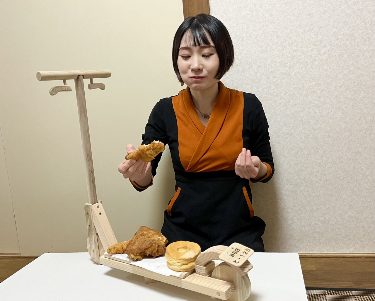 舟盛りならぬ電動キックボード盛りで都会の幸を味わう (2/2