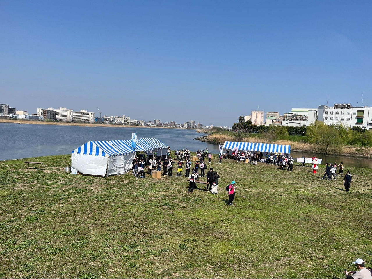 image_s024.jpg