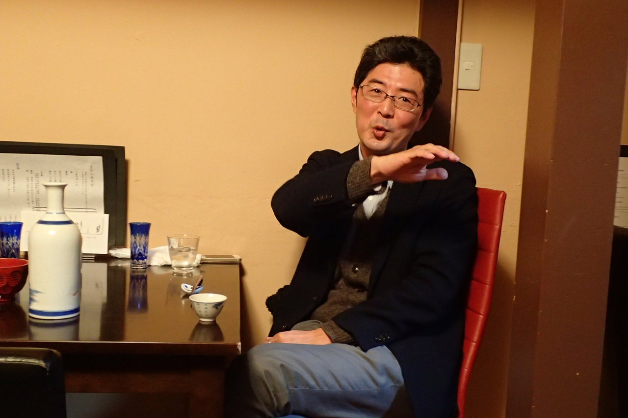 隣の席にいた常連さん。撮影オッケーいただきました