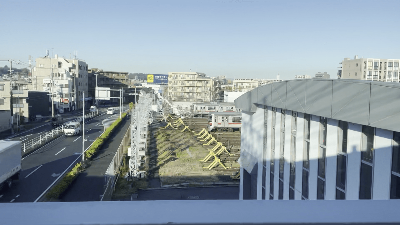 vlcsnap-2022-12-13-19h02m35s726.png
