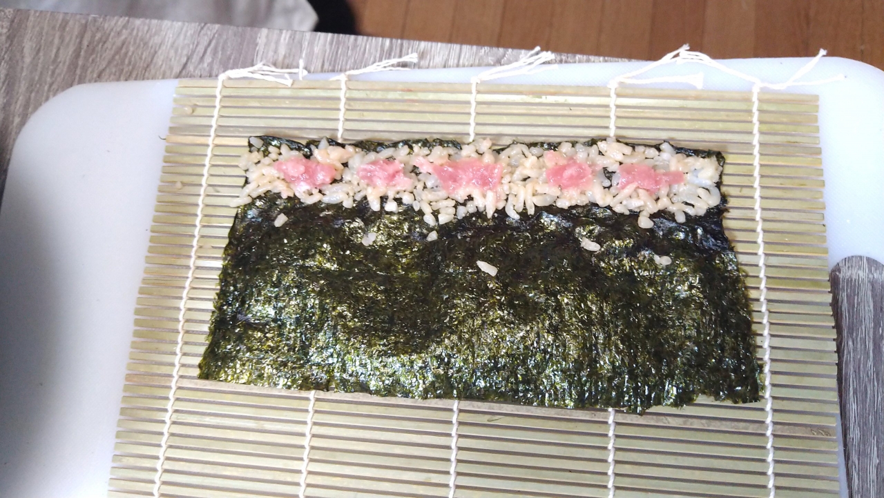 025_非常に少ない海苔巻き.JPG