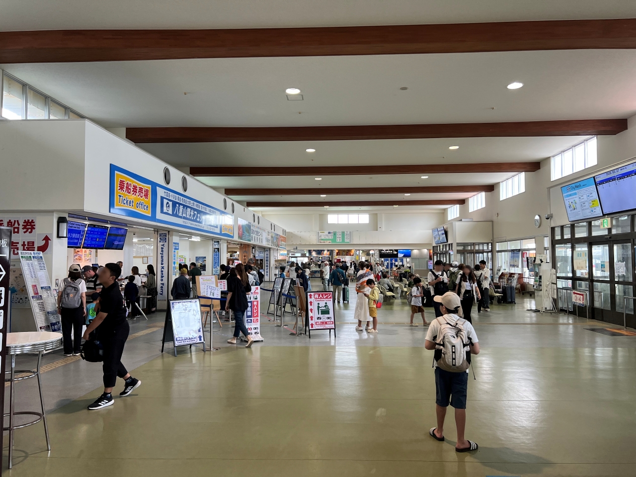 euglenamall_140.jpg