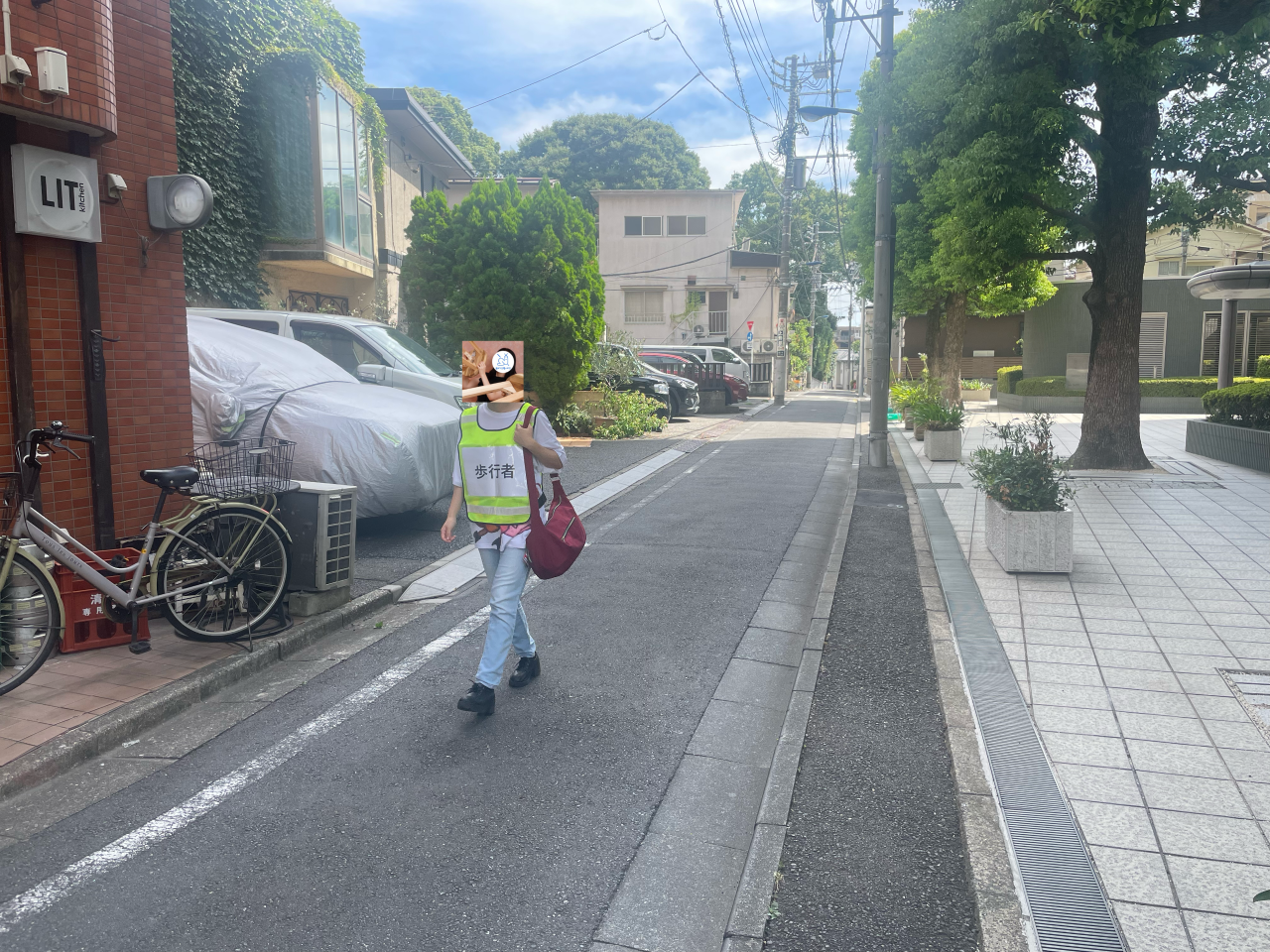 m.png