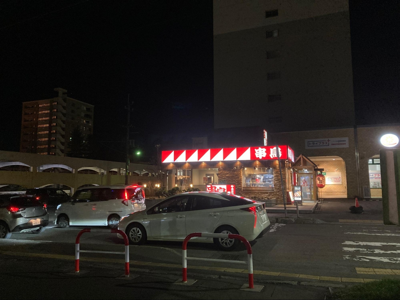 004.jpg