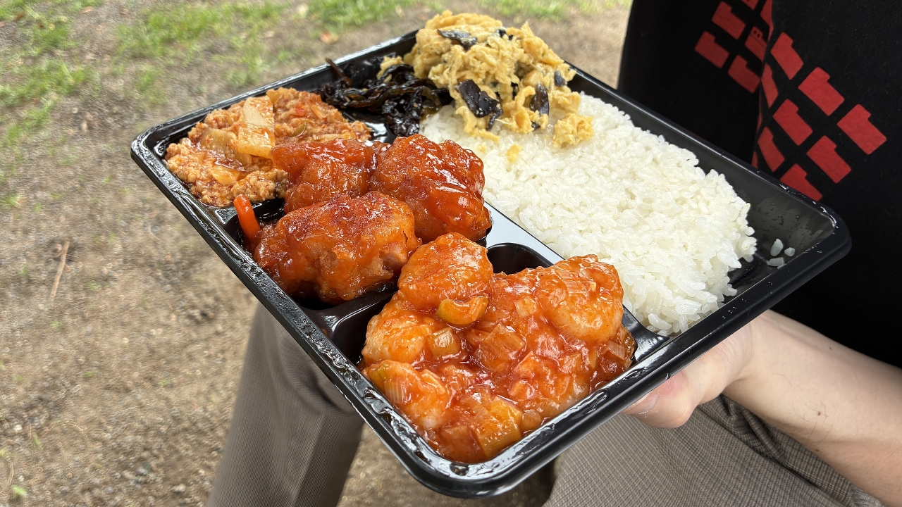 「ロケ弁」を食べ歩く　「ロケ弁」で売り出している弁当は全部うまいんじゃないか説