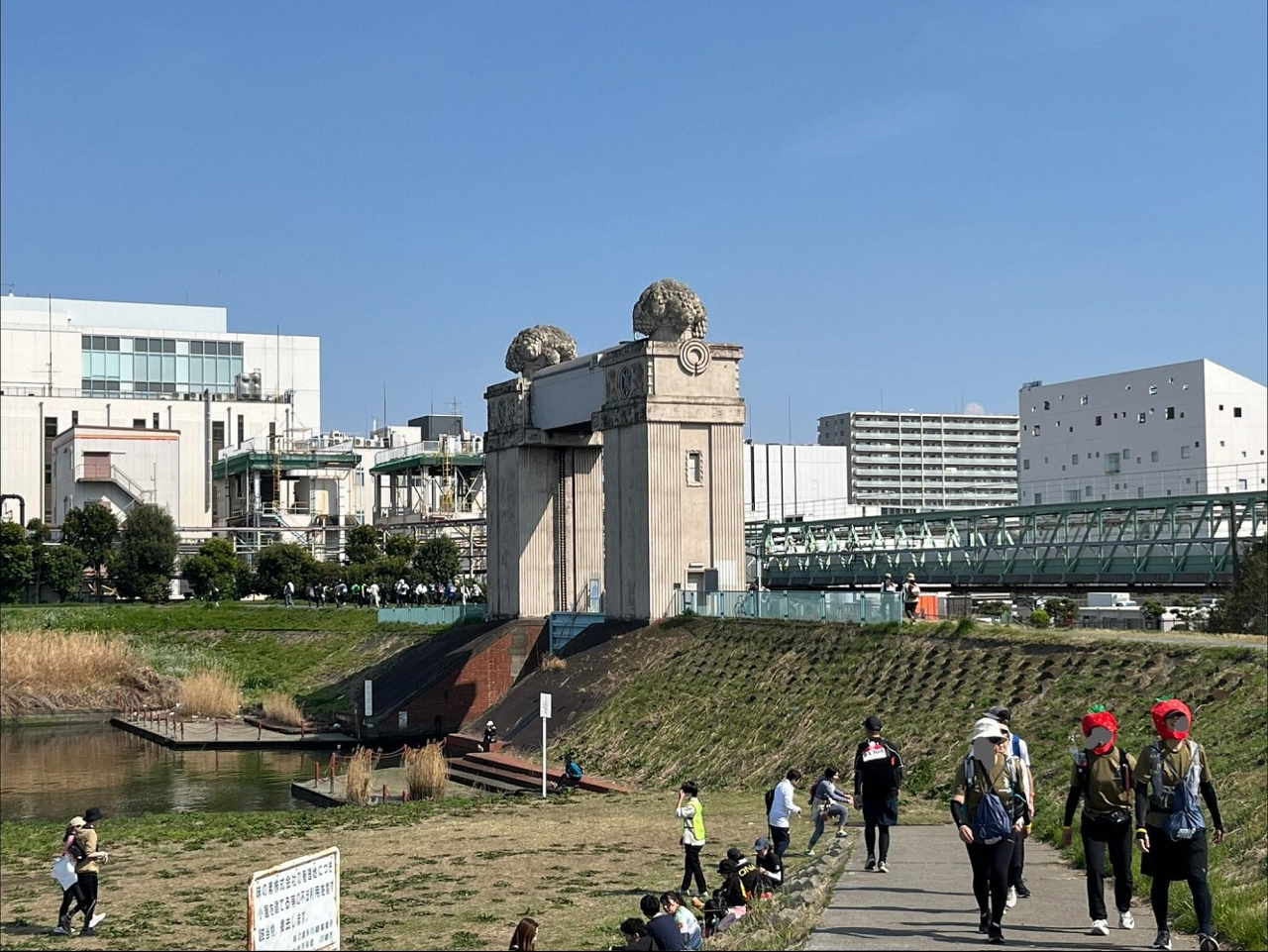 image_s026.jpg