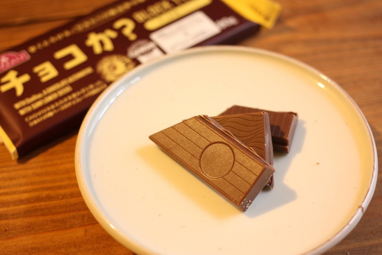 代用チョコレート時代の到来！気になる味は？ (2/2) :: デイリーポータルZ