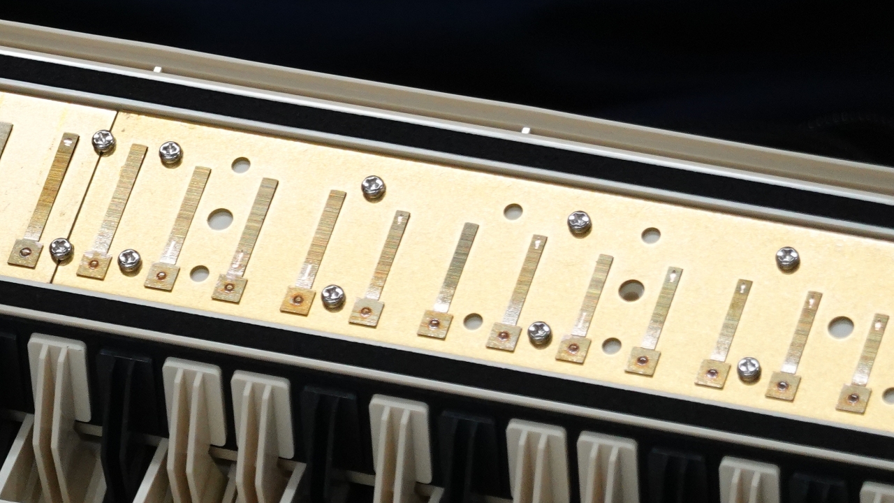 melodion_110.JPG