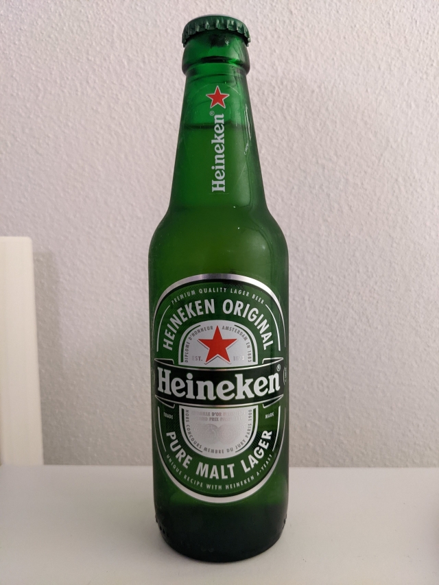 06_Heineken_Flasche_0.33.jpg