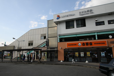 綾瀬市へは、海老名市や藤沢市などの駅からバスに乗る
