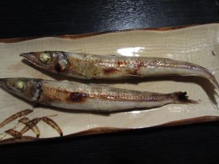 ニギス若干し150円。シシャモみたいな魚。