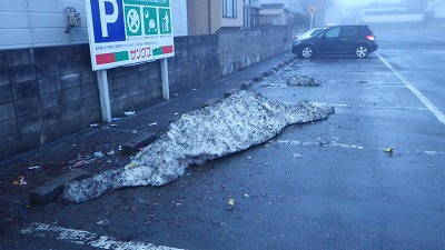 この日は4月も半ばだったが、秋田市内にはまだちらほら雪の名残が