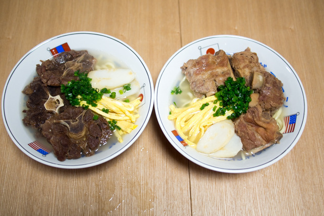安いソーキ（豚のスペアリブ）はカンガルー肉を使っているという沖縄の都市伝説を実際にカンガルーの肉でソーキを作って確かめました。作ってみるとうまい、でも違う！(安藤)