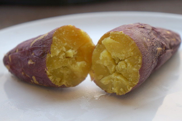 細い芋だったので強1分＋弱10分でやってみたら、しわっしわになってしまったので弱8分くらいまで時間を短するなど調整しましたぞ