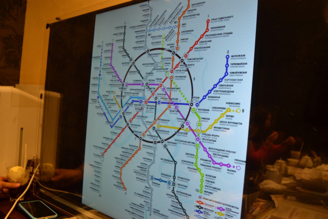 インベーダーみたいなモスクワの地下鉄路線図