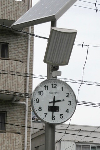 SEIKOの時計で時間を確認したら、