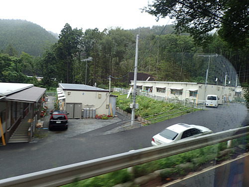 女川町長も含め、仮設住宅に入居した方の９割がまだ住んでいるそうです。