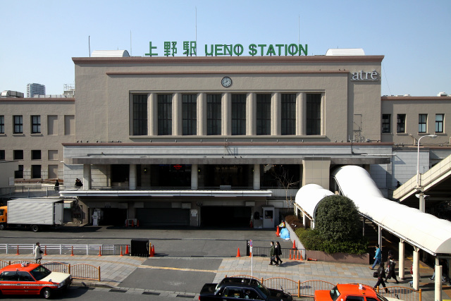 煉瓦造の東京駅に隠れがちだが、昭和7年に建てられた上野駅も私は好きだ
