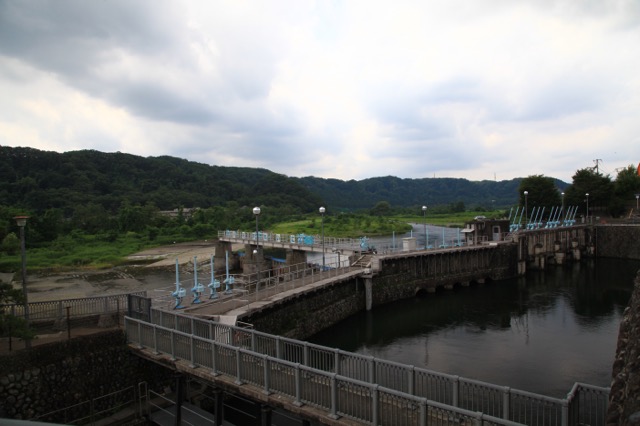 多摩川の水を取水する羽村取水堰