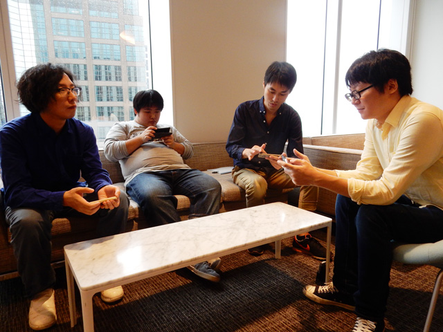 左から、ライター大北さん、ライター江ノ島さん、筆者、編集部藤原さん。あと編集部の古賀さんに参加していただいた。