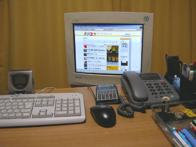 �t�����j�^�[�ɔ���������������