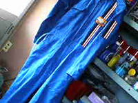 �������{�j��