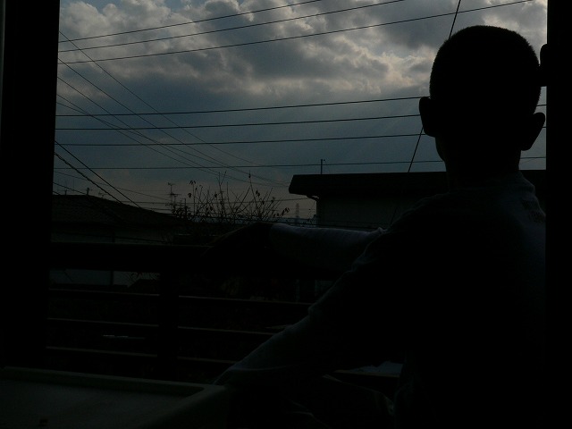 �����̃o���R�j�[�ň�l�̂�т�