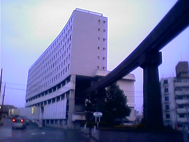 ���͖����P�H���m���[��