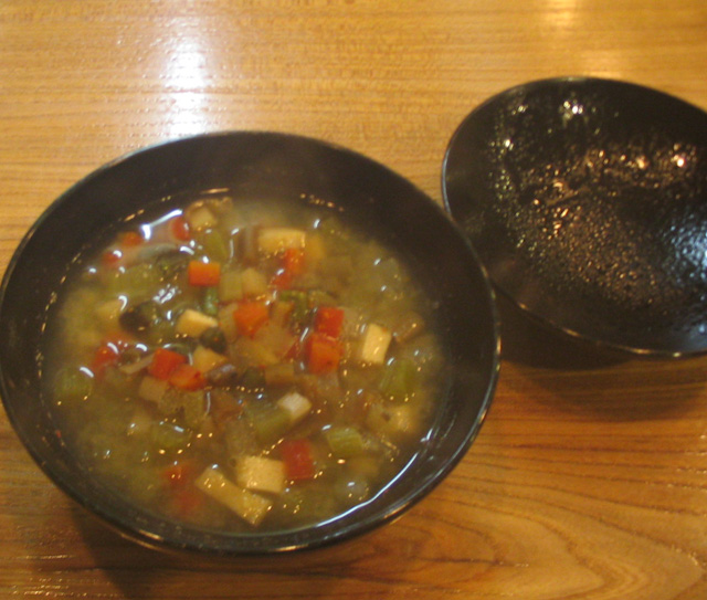 �Ìy�̓~�̕������H