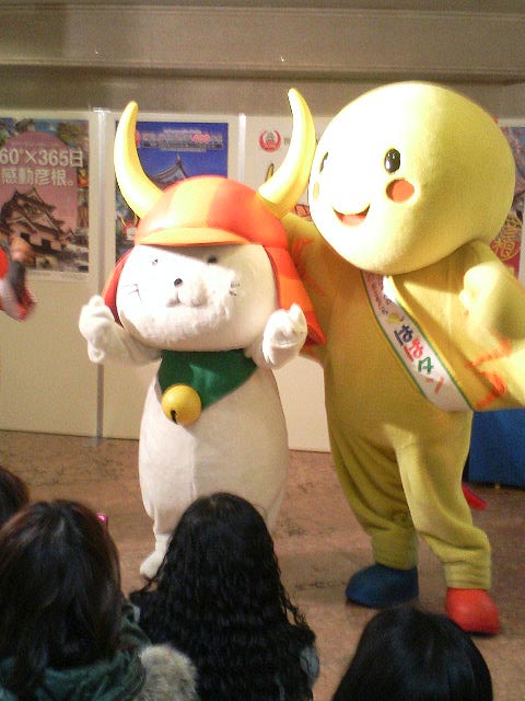 �F����400���N�L�O�L�B