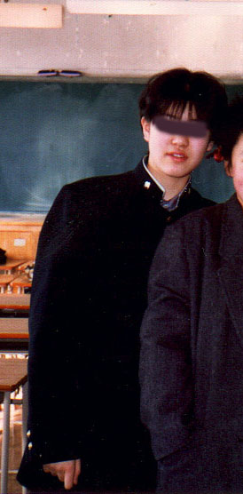 �K�N����