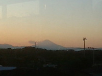 �O�Y�C�݉w�̎ԑ�����